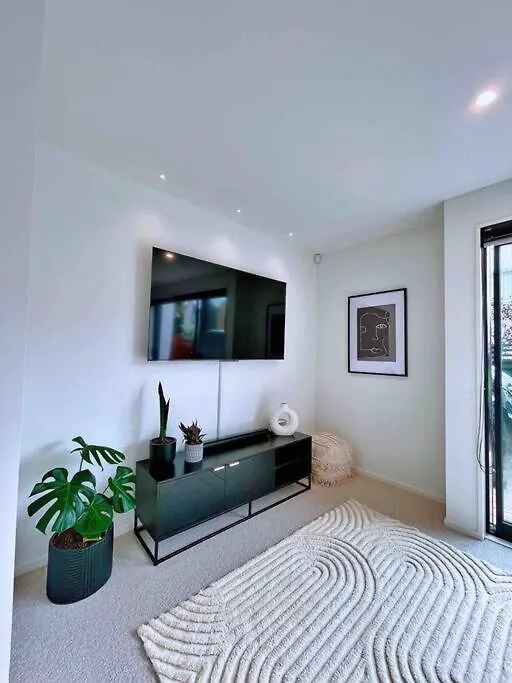 Luxury 3 Bedroom Home With Double Garage 基督城 0*,